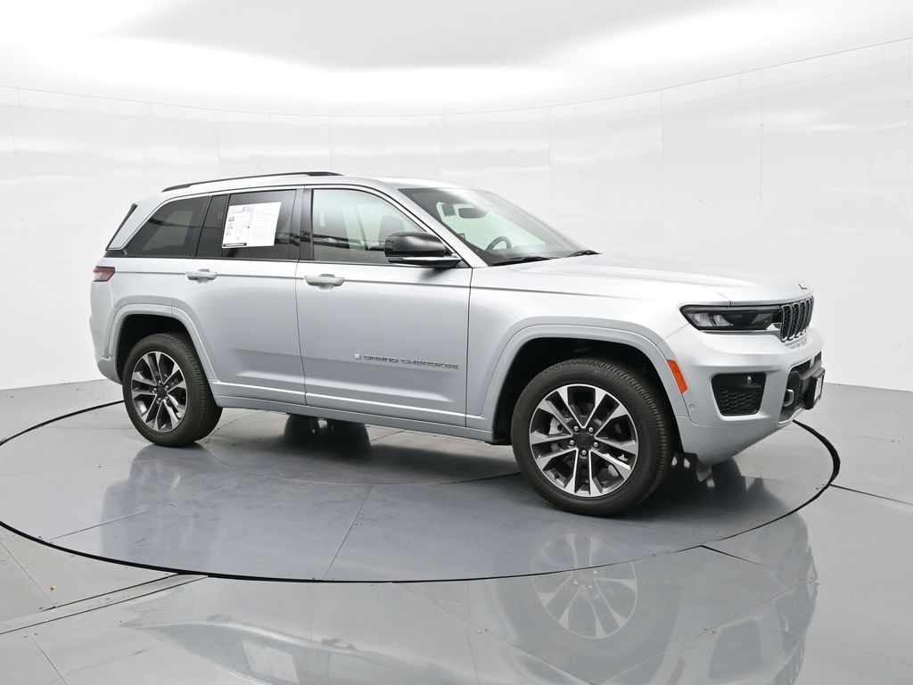New 2023 Jeep Grand Cherokee Overland Sport Utility