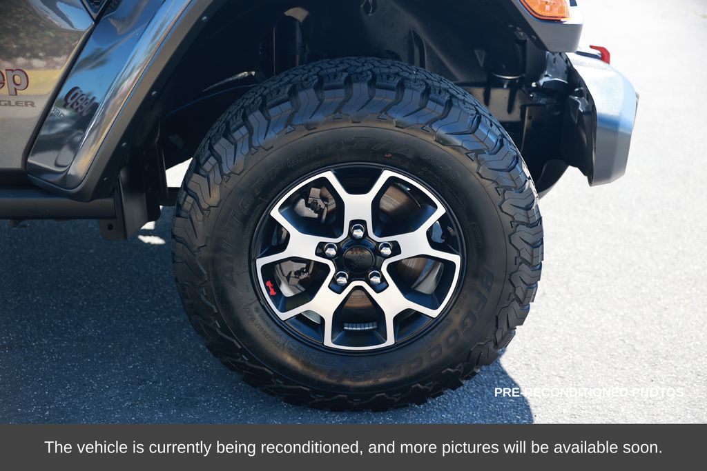 2023 Jeep Wrangler 4-DOOR RUBICON 4X4 photo 3
