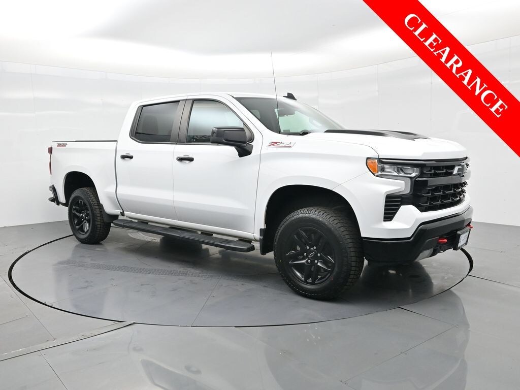Used 2024 Chevrolet Silverado 1500 LT Trail Boss Truck Crew Cab