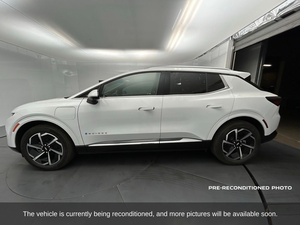 Used 2025 Chevrolet Equinox EV LT with VIN 3GN7DLRP4SS144724 for sale in Norco, CA