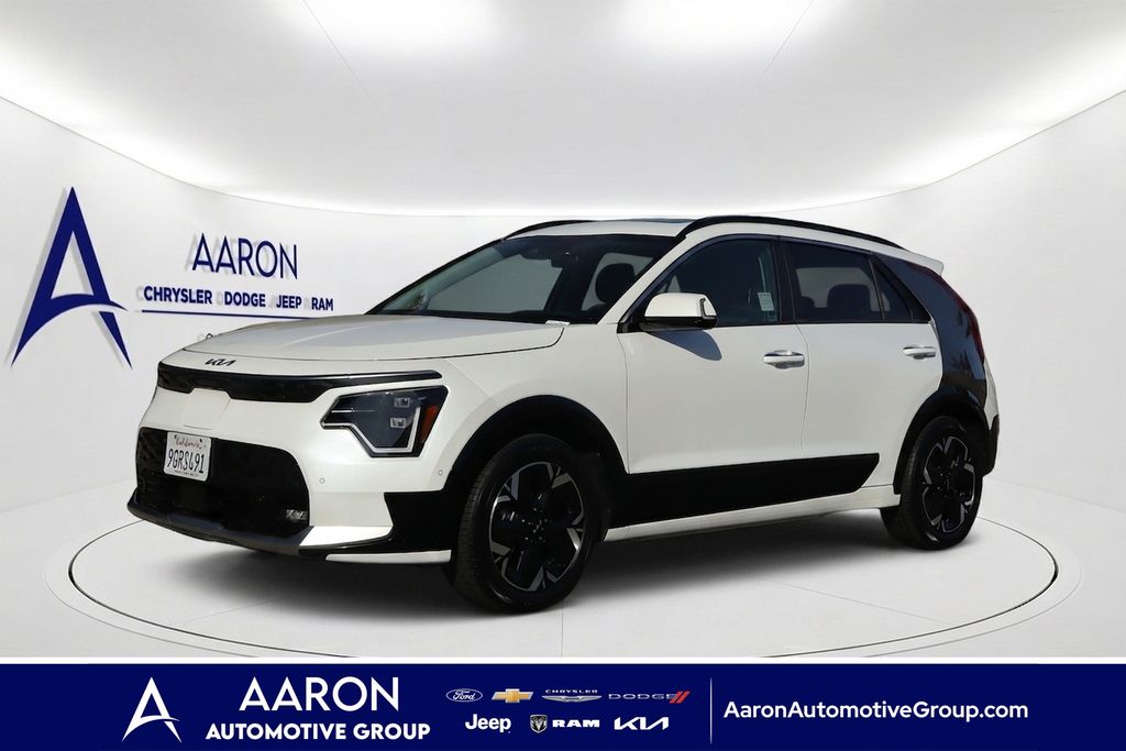 Used 2023 Kia Niro Wave with VIN KNDCT3L10P5035869 for sale in Norco, CA