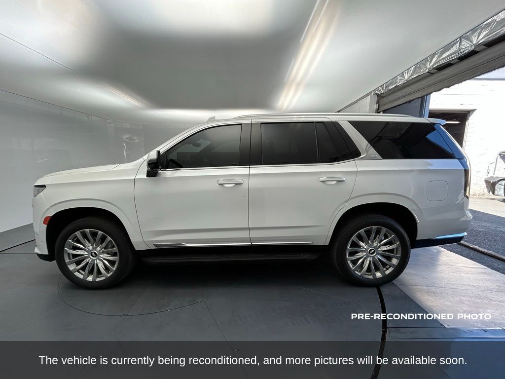 2023 Cadillac Escalade Premium Luxury photo 2