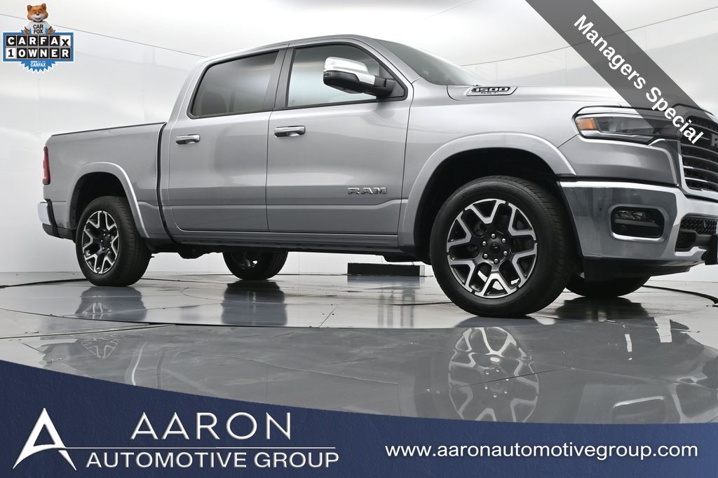 2025 Ram 1500 Laramie photo 2