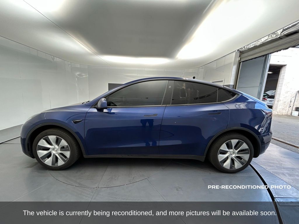 Used 2024 Tesla Model Y Long Range with VIN 7SAYGDEE8RA244262 for sale in Norco, CA