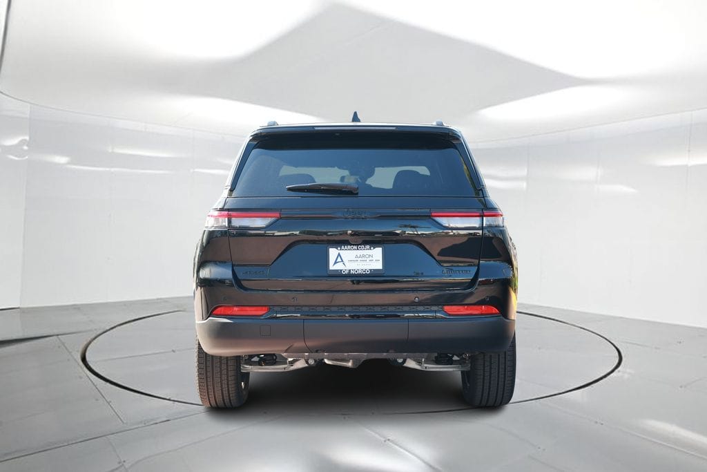 New 2025 Jeep Grand Cherokee Limited Sport Utility