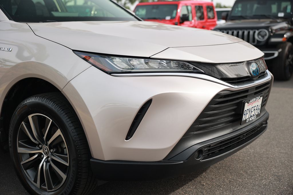 2021 Toyota Venza LE photo 6