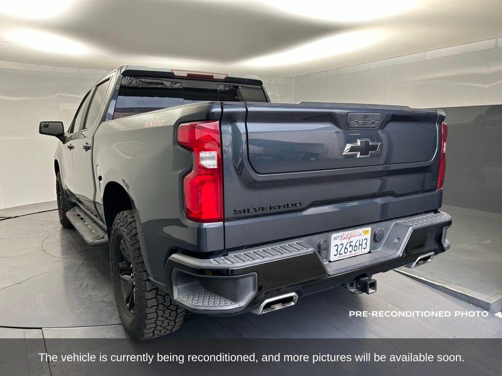 2021 Chevrolet Silverado 1500 LT Trail Boss photo 3