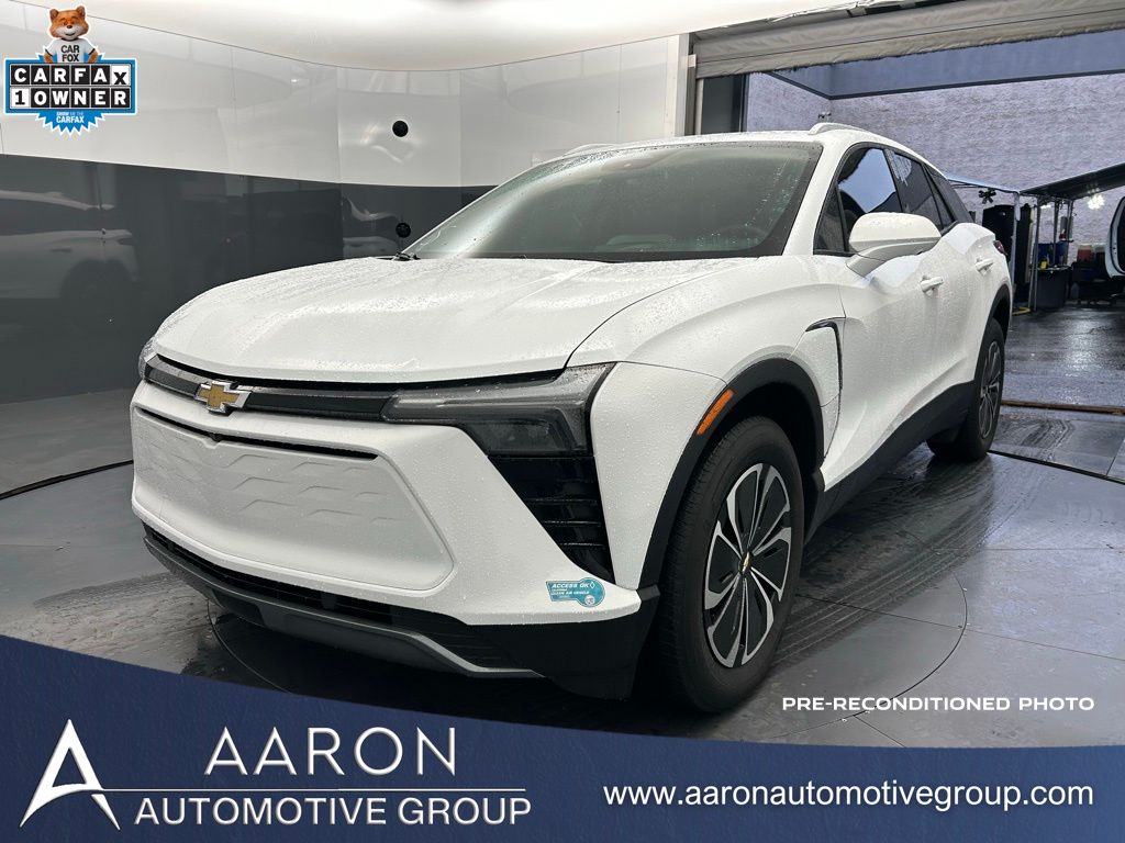 2024 Chevrolet Blazer EV LT's photo