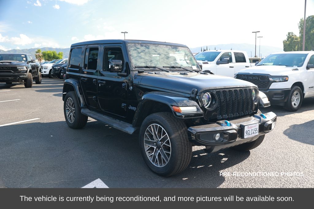 2023 Jeep Wrangler 4xe Sahara photo 3
