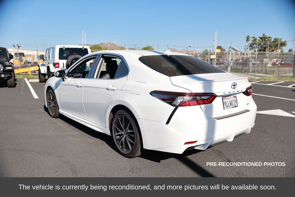 Used 2024 Toyota Camry SE Sedan