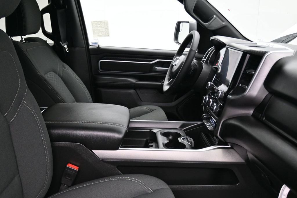 2026 RAM 1500 Big Horn/Lone Star - Photo 16