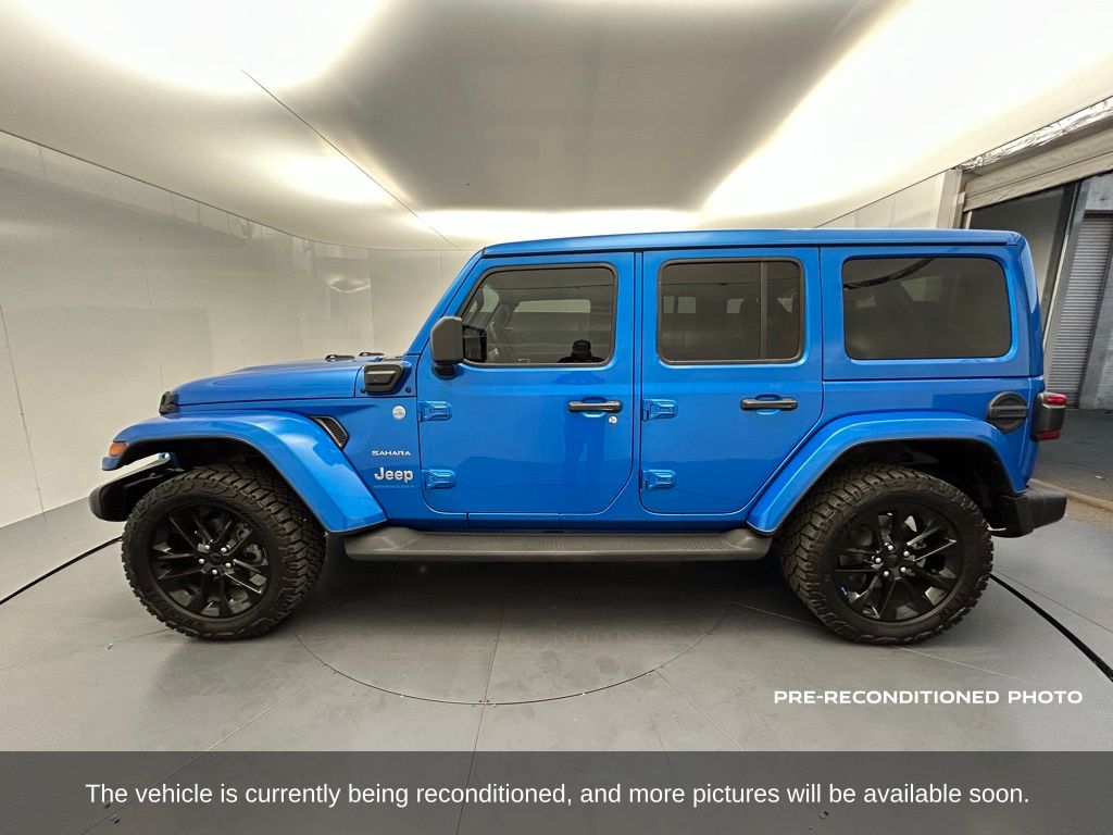 2023 Jeep Wrangler 4xe Sahara photo 2