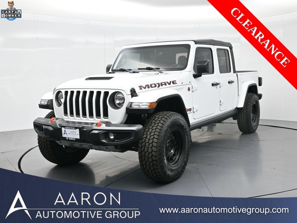 Used 2023 Jeep Gladiator Mojave Truck Crew Cab