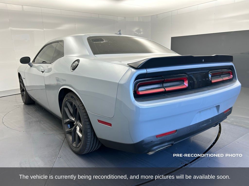 2021 Dodge Challenger R/T photo 3