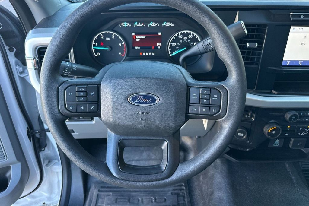 2024 Ford F-450 Super Duty Chassis Cab XL - Photo 16