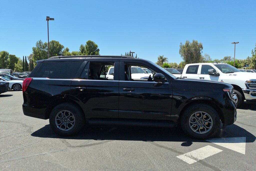 Used 2025 Ford Expedition Active SUV