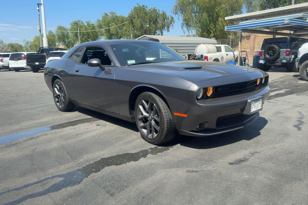 Used 2021 Dodge Challenger SXT Coupe