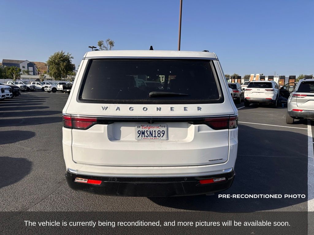 2024 Jeep Wagoneer Series II photo 4