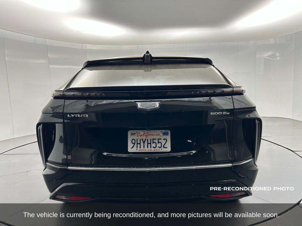 2024 Cadillac Lyriq Luxury photo 4