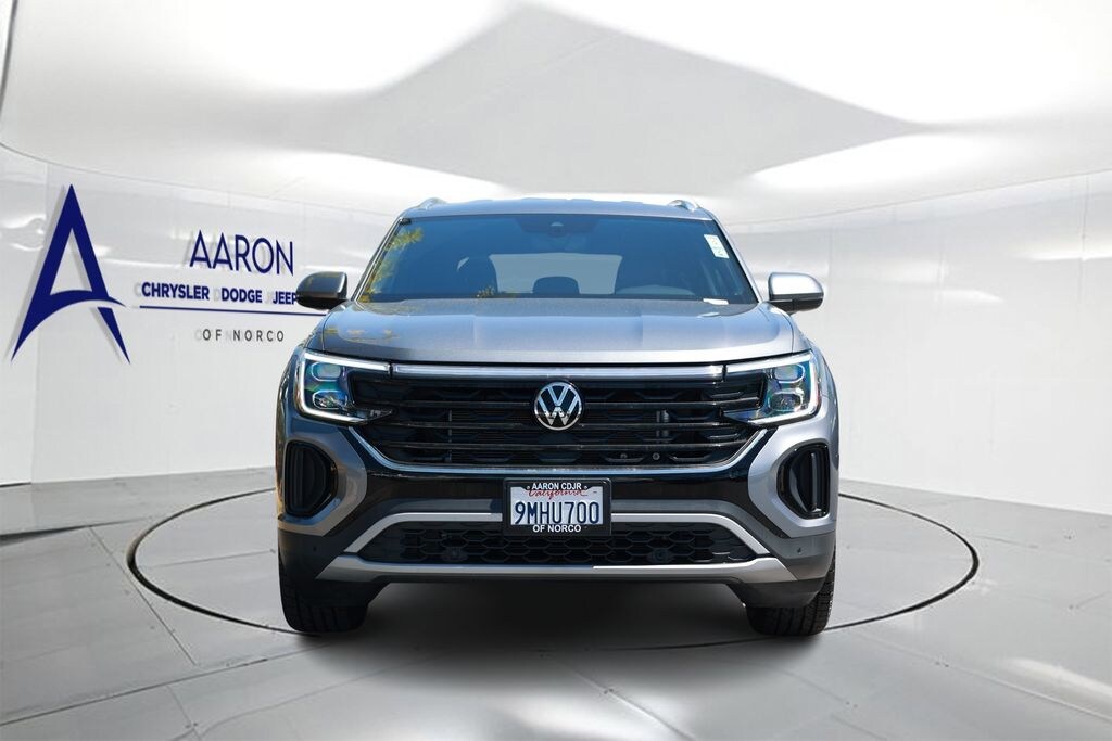 Used 2024 Volkswagen Atlas Cross Sport 2.0T SE w/Technology SUV