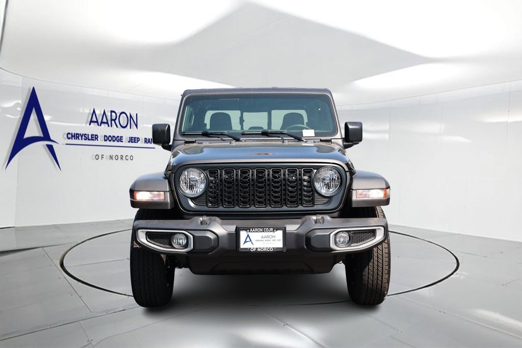 New 2026 Jeep Gladiator Sport Pickup