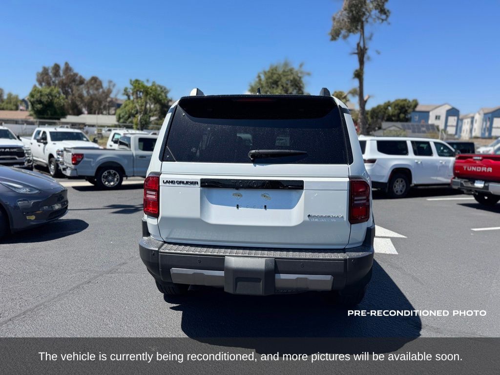 2024 Toyota Land Cruiser Base photo 4