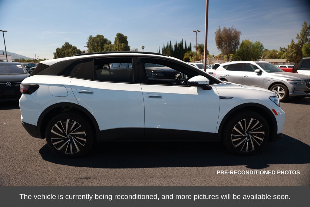 2024 Volkswagen ID.4 Pro photo 6