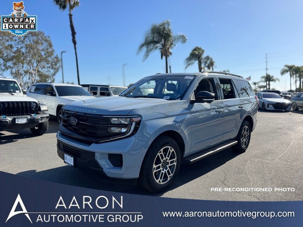 Used 2025 Ford Expedition Active SUV