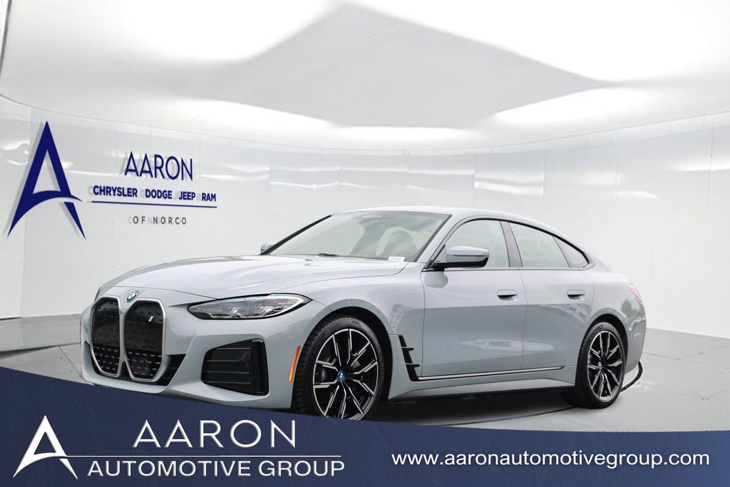 2022 BMW i4 eDrive40's photo