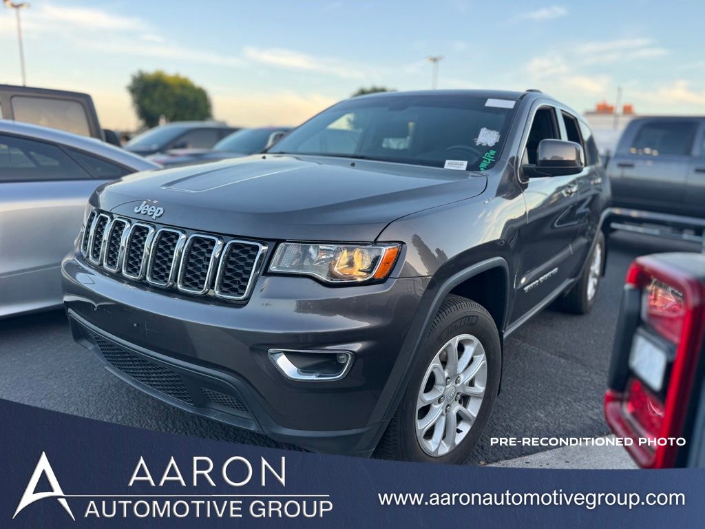 2021 Jeep Grand Cherokee Laredo E's photo