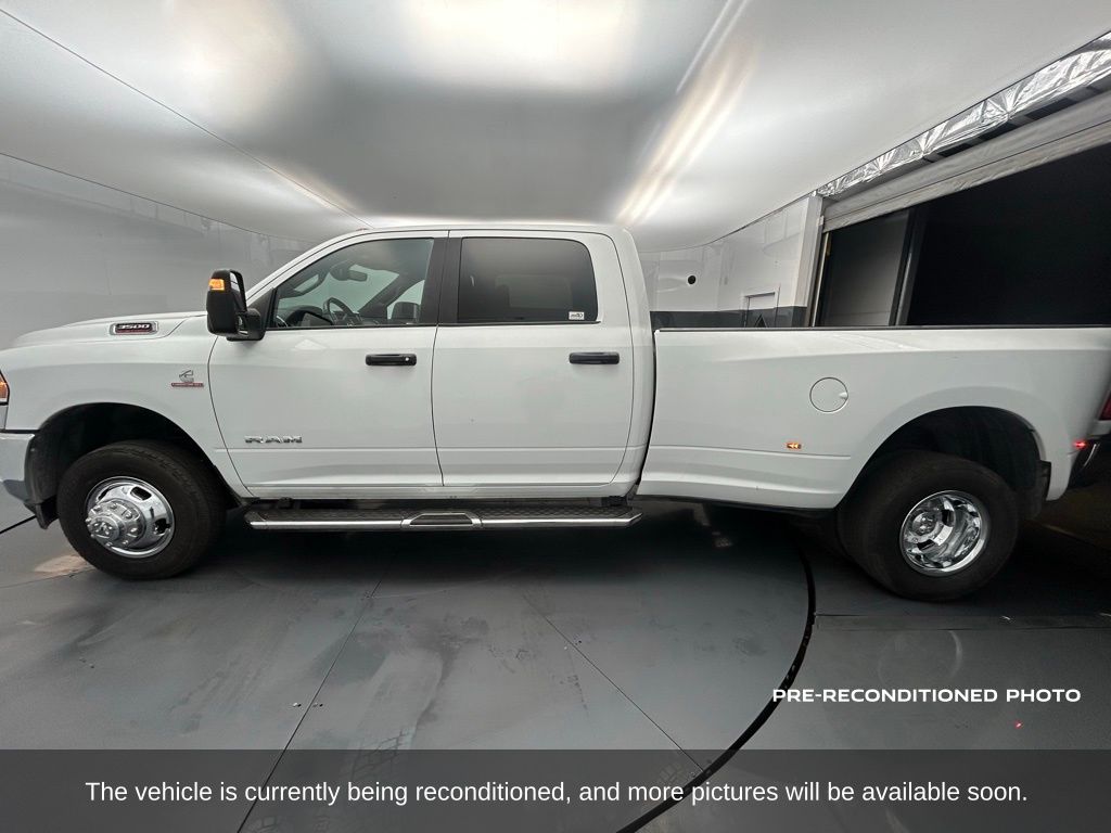 2024 Ram 3500 Big Horn photo 2