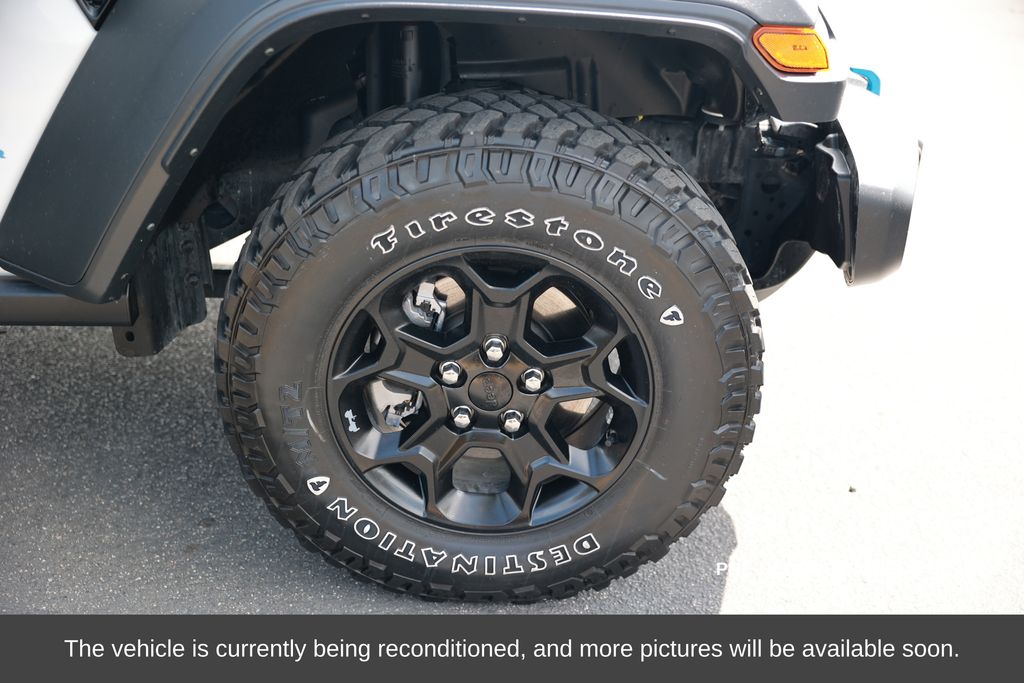2023 Jeep Wrangler 4xe photo 3