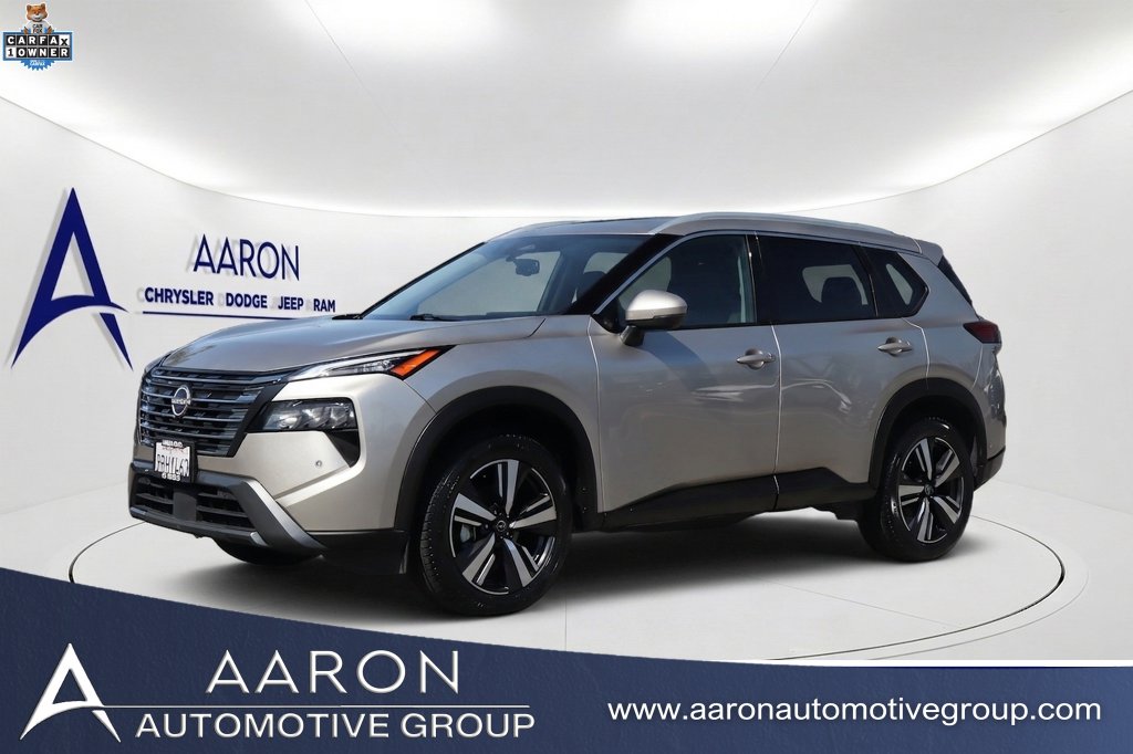  Nissan Rogue