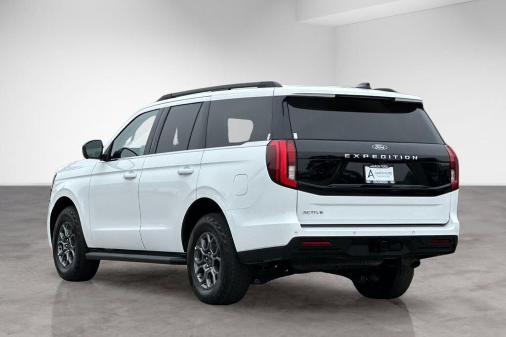 Used 2025 Ford Expedition Active SUV