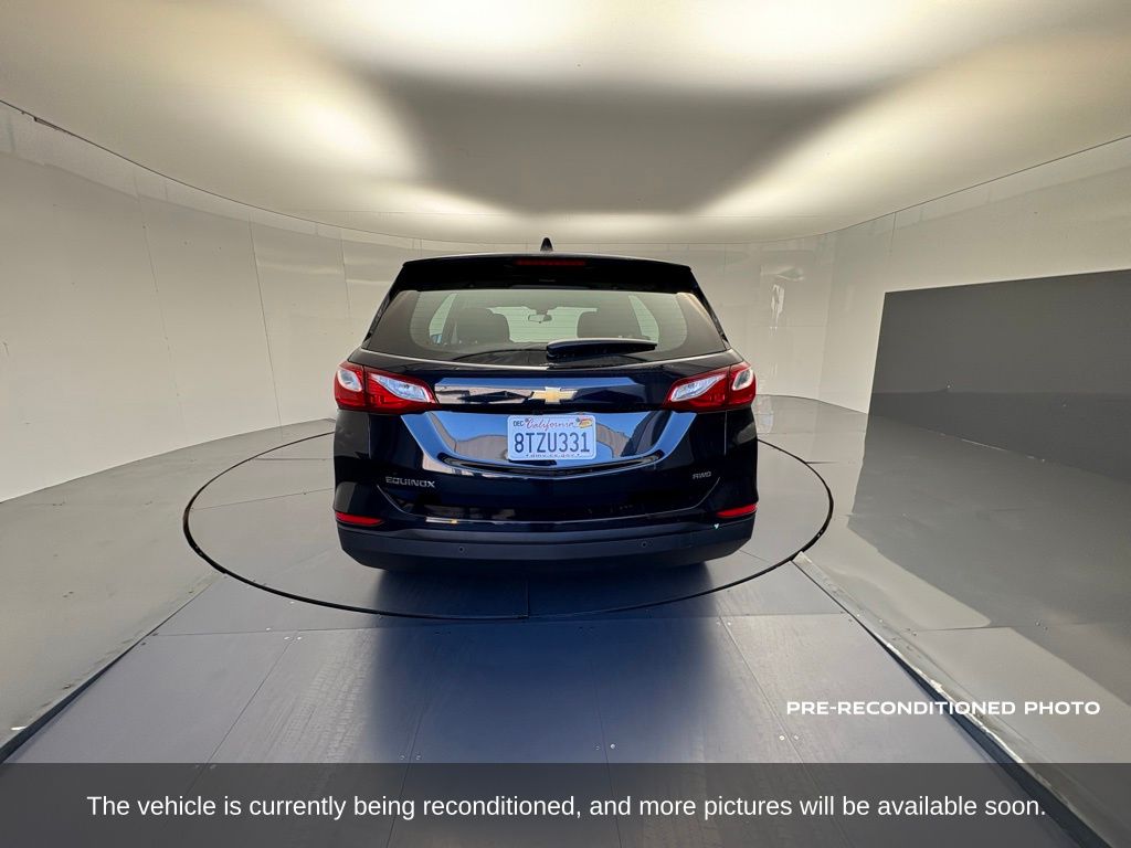 2021 Chevrolet Equinox LS photo 4