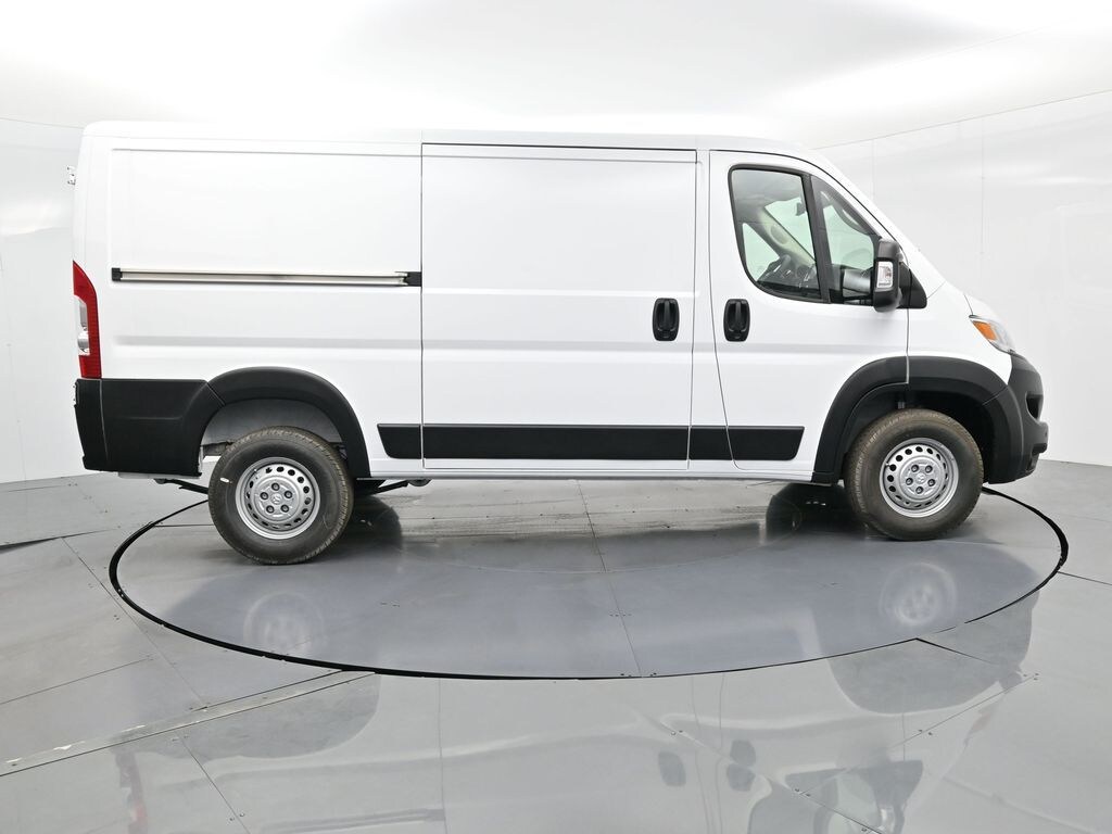 New 2025 Ram Promaster 1500 Low Roof Cargo Van