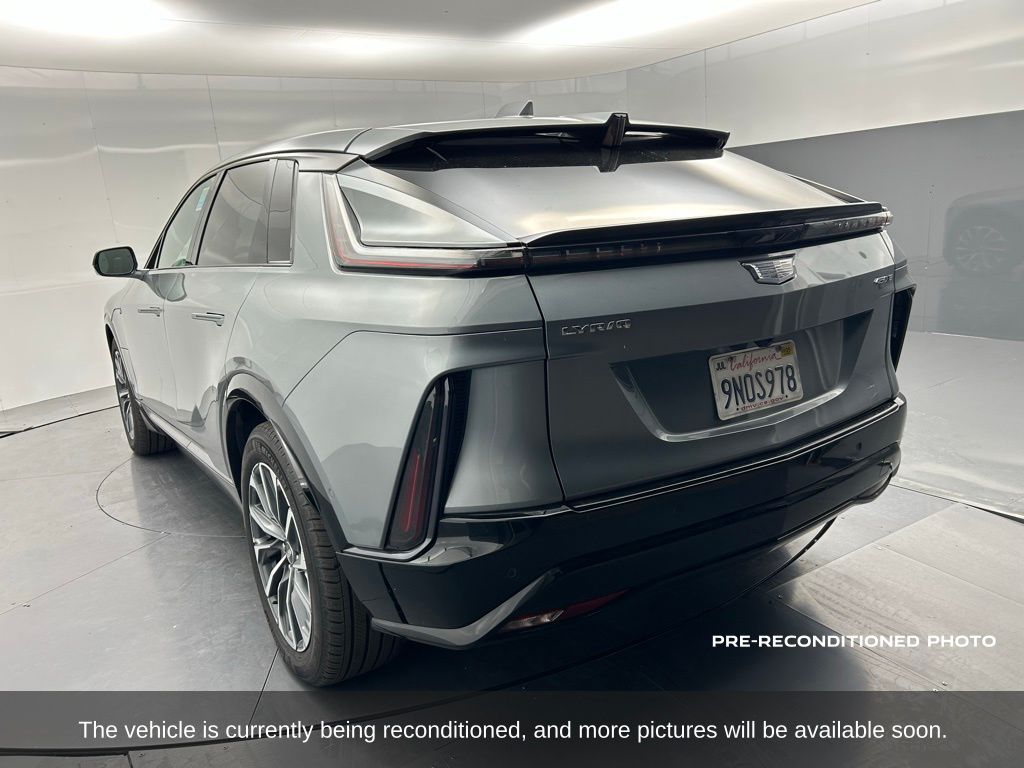 2024 Cadillac Lyriq Sport photo 3