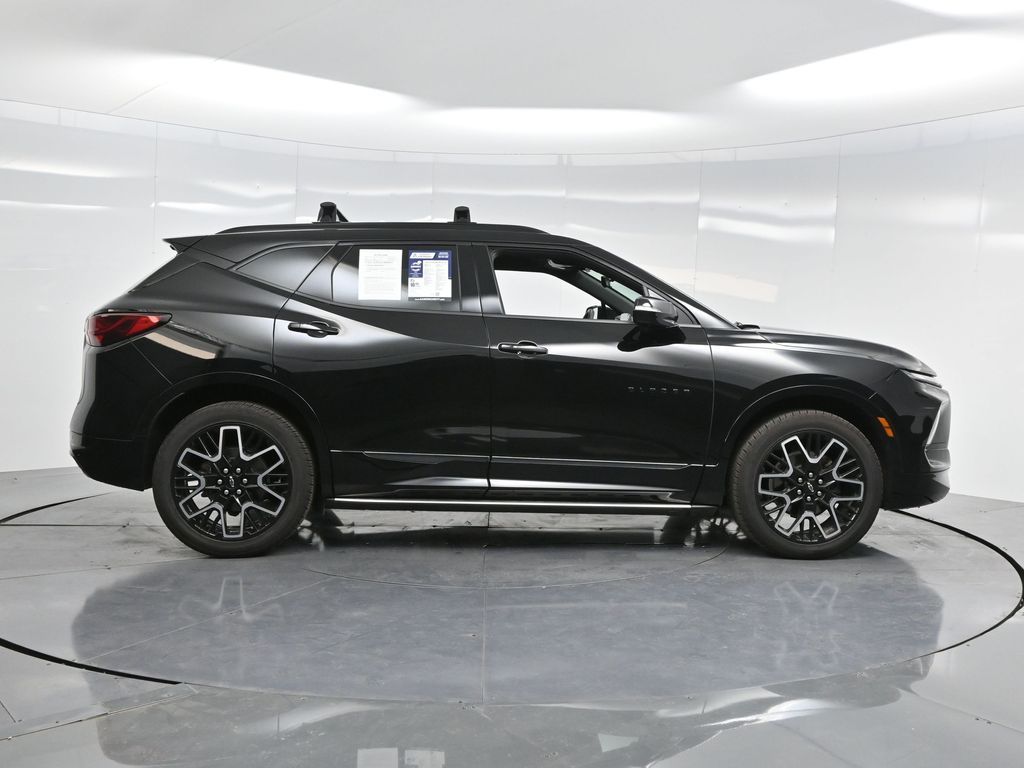 2024 Chevrolet Blazer RS photo 4