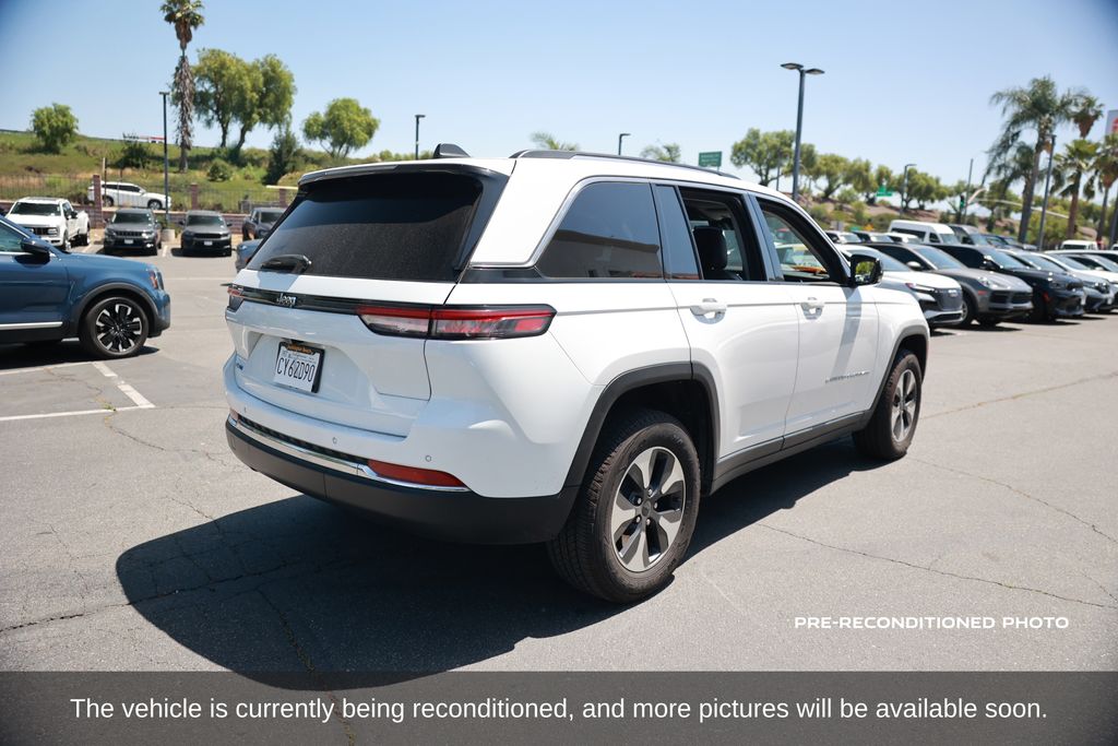 2023 Jeep Grand Cherokee 4xe Base photo 6