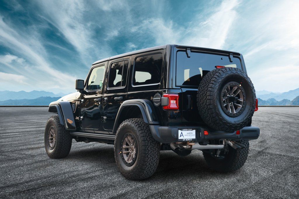 2024 Jeep Wrangler Rubicon 392 photo 2