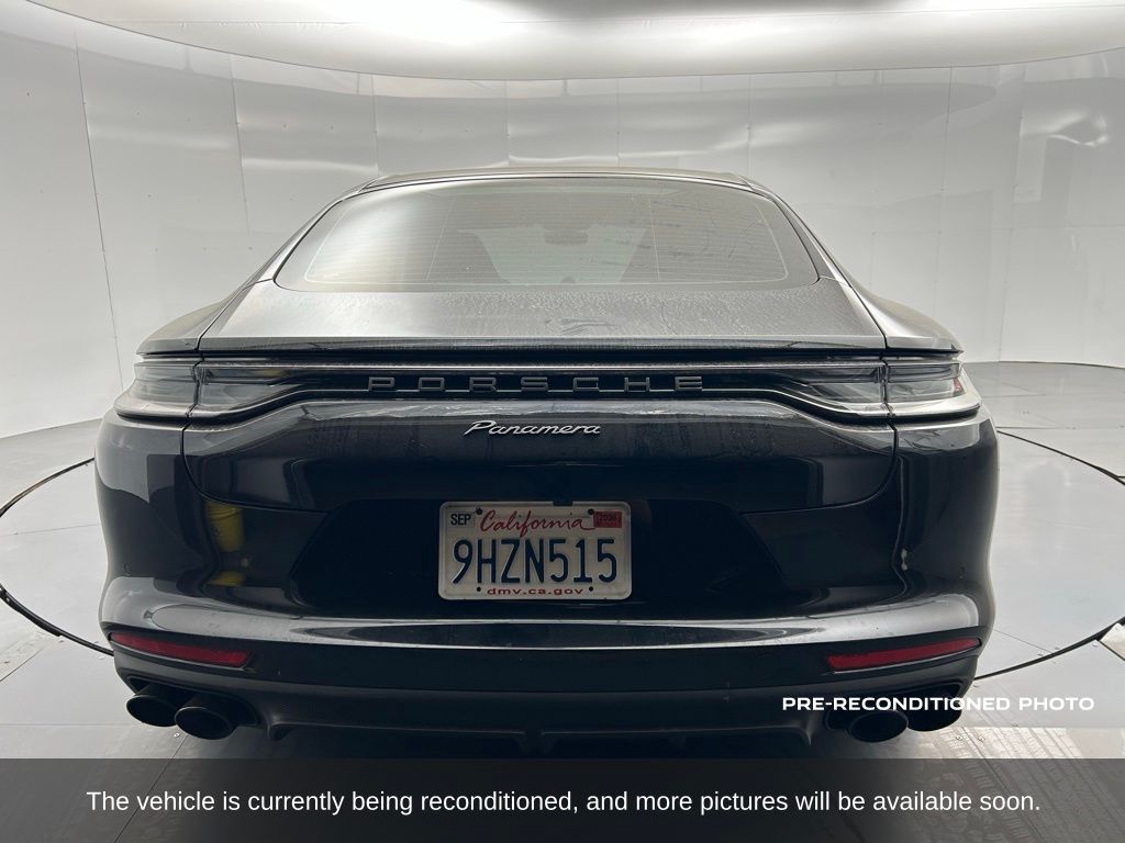 2023 Porsche Panamera Platinum photo 4