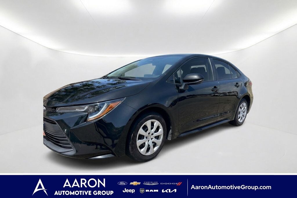 Used 2024 Toyota Corolla LE Sedan