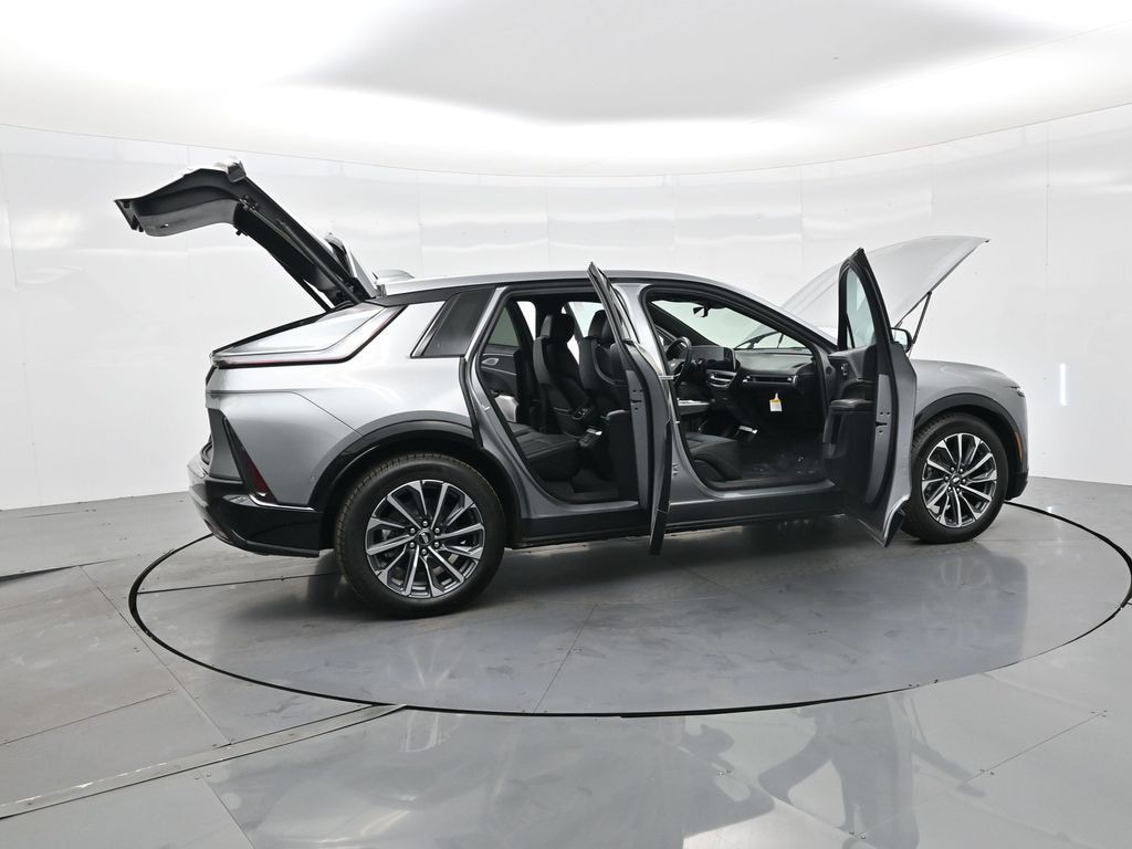 Used 2025 CADILLAC LYRIQ Sport w/1SJ SUV