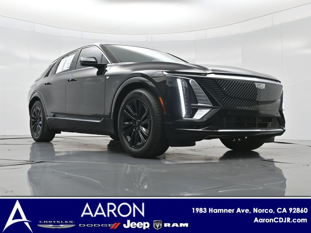 Used 2024 Cadillac LYRIQ Luxury 2 with VIN 1GYKPRRK8RZ113503 for sale in Norco, CA