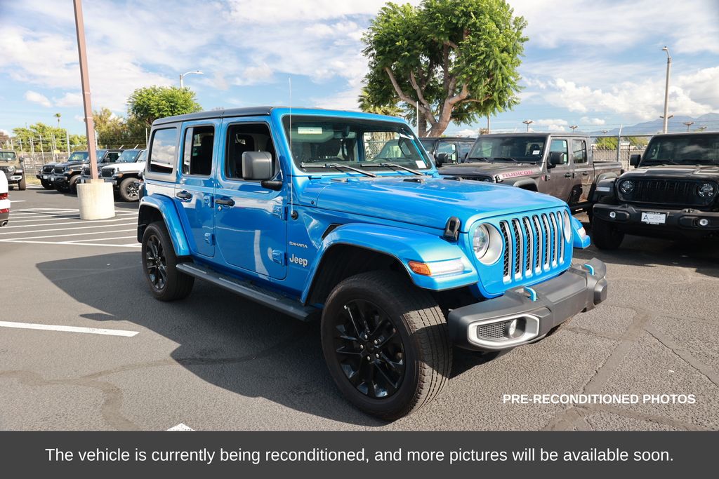 2023 Jeep Wrangler 4xe Sahara photo 3