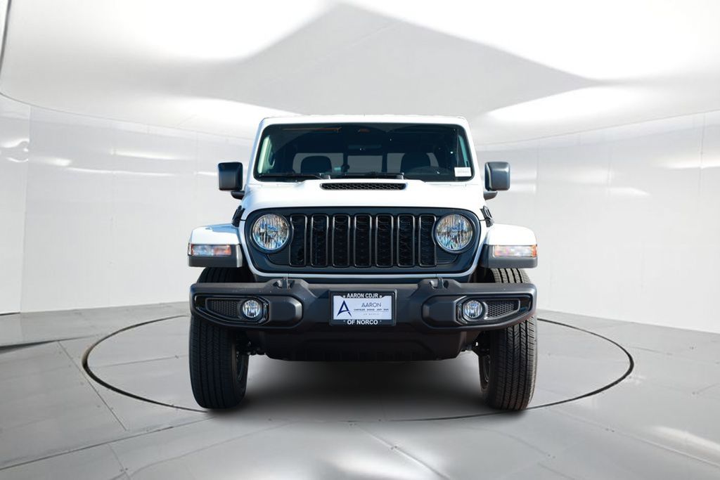 New 2026 Jeep Gladiator Sport S Pickup