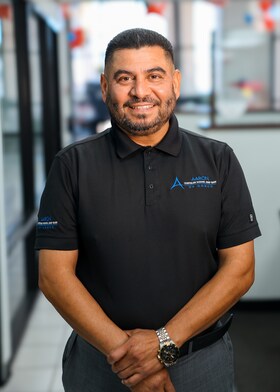Staff member Max Monroy from ID_4f88ec