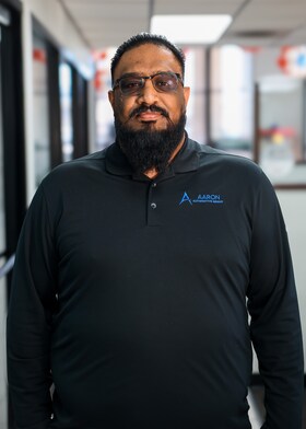 Staff member Ravi Singh from ID_cdc9e9