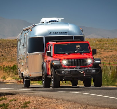 Jeep Wrangler 4 Door Tow Capacity: Ultimate Towing Guide 2024