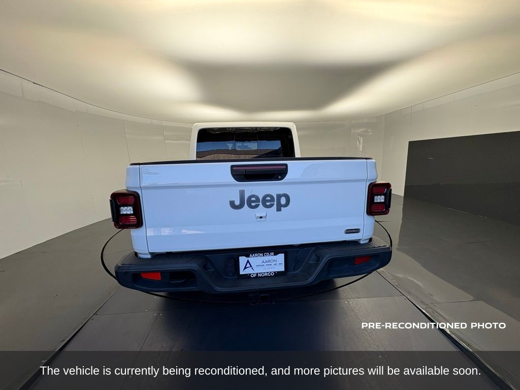 2020 Jeep Gladiator Overland photo 4